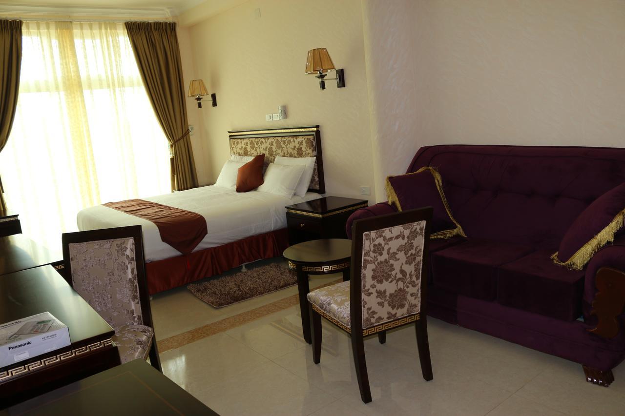 Solyana Hotel Bahir Dar Exterior foto